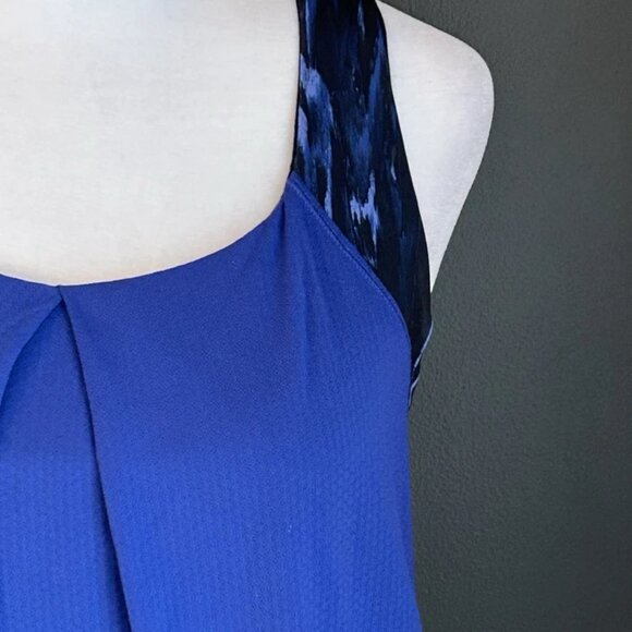 EUC Lululemon Nouveau Limits Tank Sapphire Blue, Size 8 - Picture 8 of 14